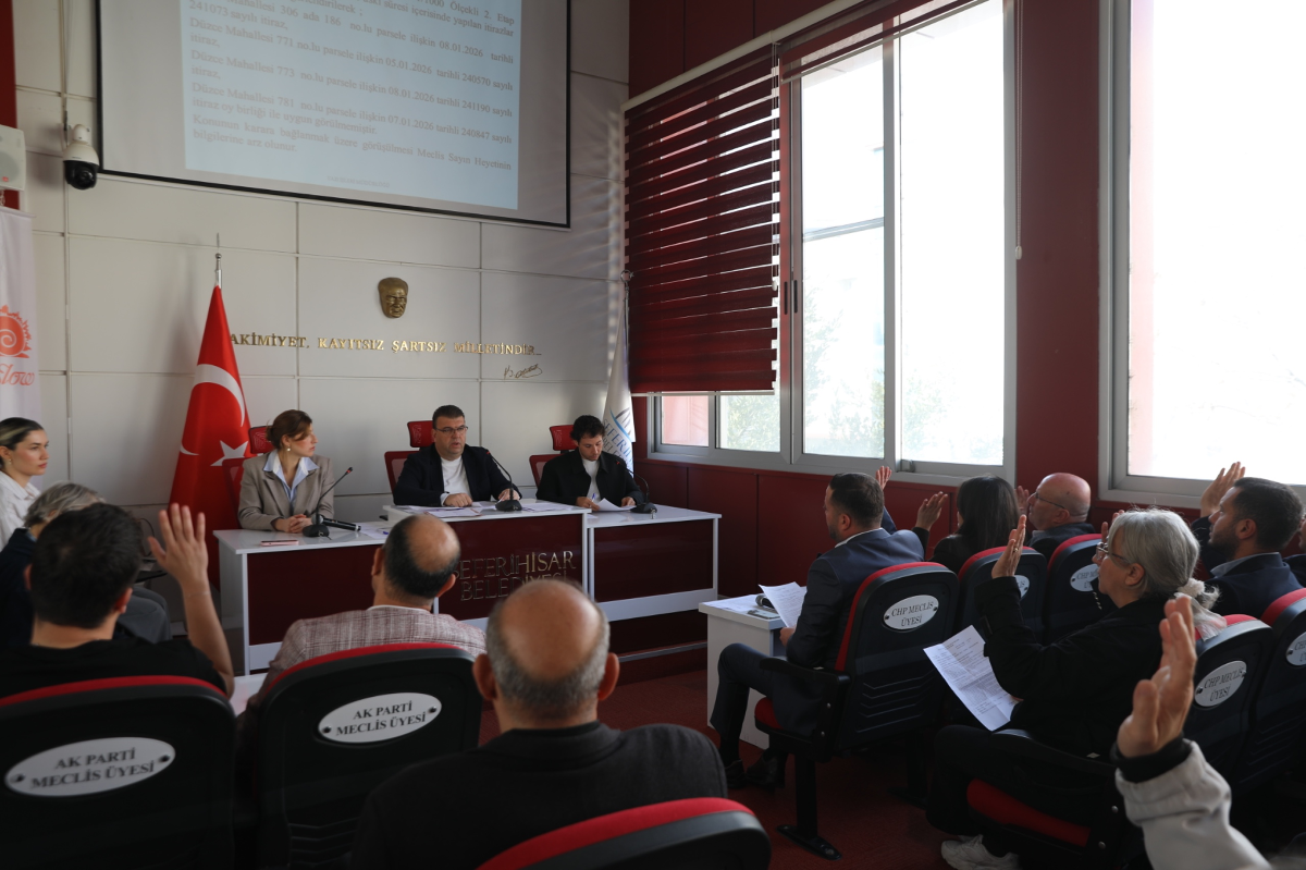 Seferihisar Belediyesi Mart Ayı Meclis Toplantısı’nda Fatma Nur Çelik anıldı